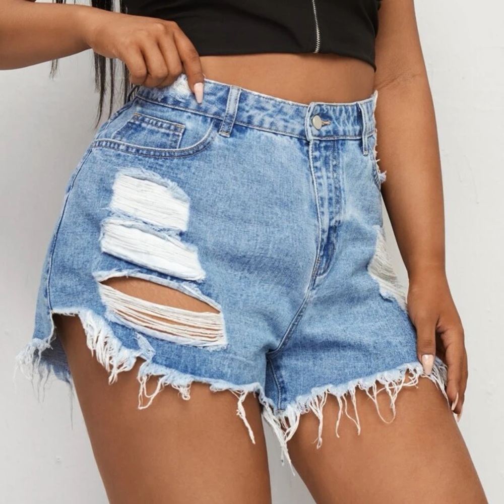 Plus Light Wash Raw Hem Ripped Denim Shorts